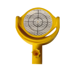 Reflective signal with bracket